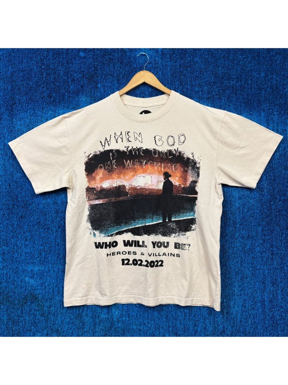 Metro Boomin Heroes & Villains Only God Watching Rap Tee XL